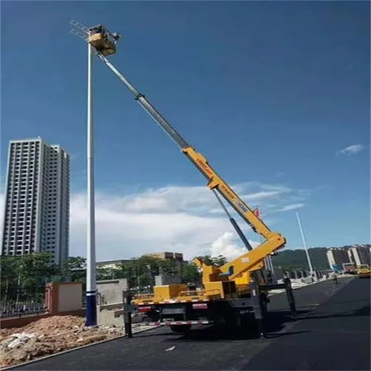 禹州维修路灯的曲臂升降车出租