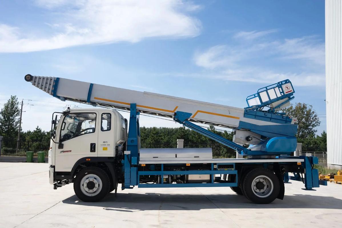 禹州云梯上料车租赁费用